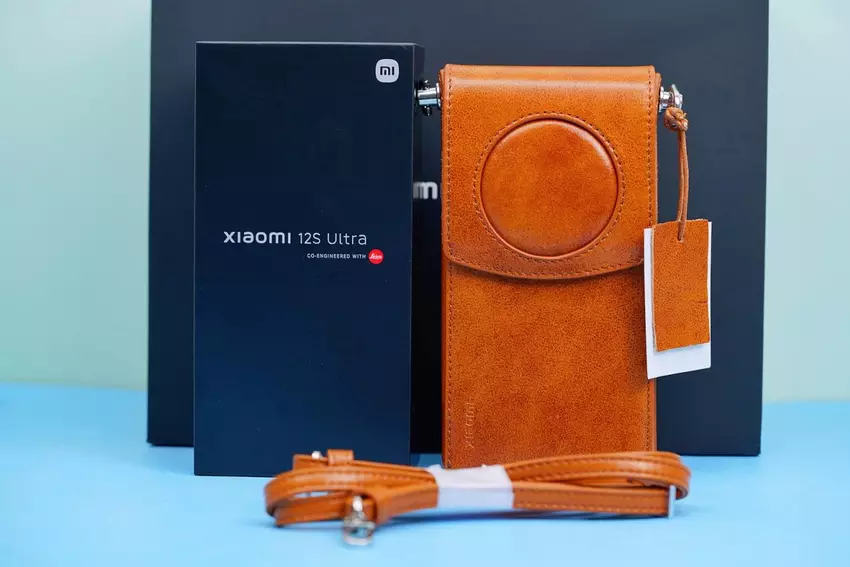 Die Chinesen haben alle Xiaomi 12S Ultra Smartphones in der billigsten Version für 900 Dollar innerhalb weniger Stunden ausverkauft