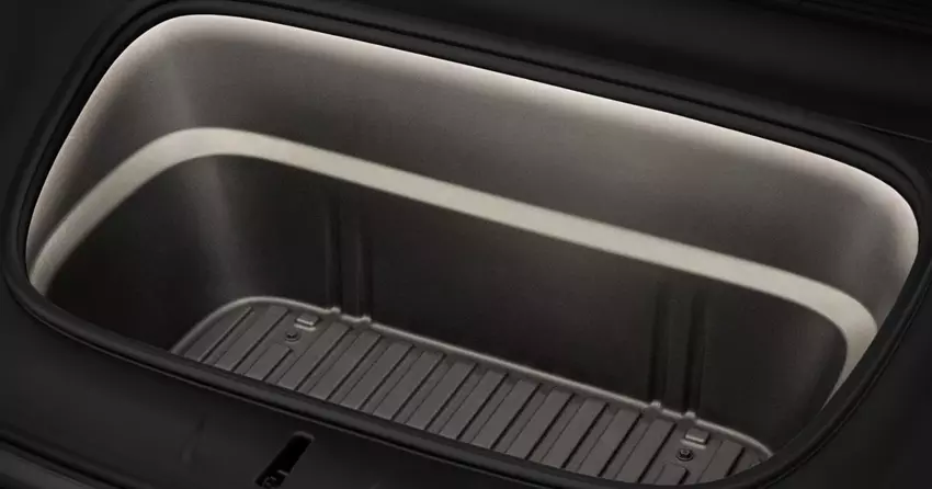 Tesla hat den Verkauf von LED-Leisten für den vorderen Kofferraum des Model 3 und Model Y gestartet