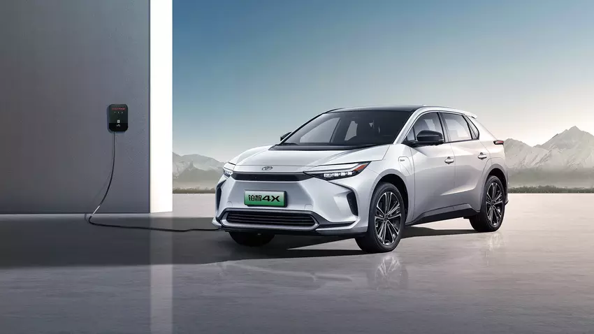 Toyota hat den Bozhi 4X vorgestellt: ein elektrischer Crossover mit einer Reichweite von bis zu 615 km, für 25.500 $ +