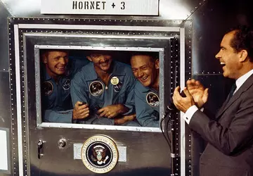 Die Apollo-11-Mondmission gefährdet die gesamte Menschheit ...