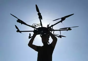 Die 20.000 Dollar teure ukrainische Drohne ...