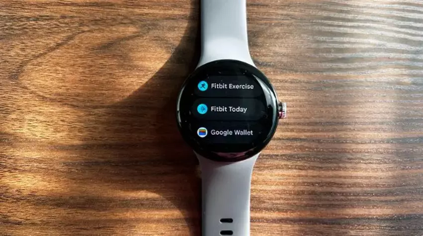 Google Pixel Watch 4 gegen Samsung Galaxy Watch 8