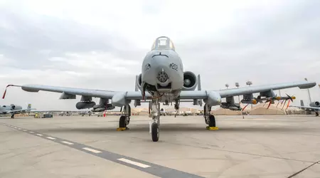 Das ikonische Kampfflugzeug A-10 Thunderbolt II kann jetzt APKWS II-Raketen und GBU-39/B-Lenkbomben mit kleinem Durchmesser einsetzen