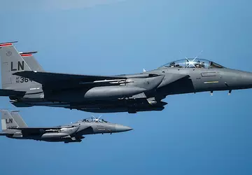 Der Kongress könnte die US-Luftwaffe daran ...