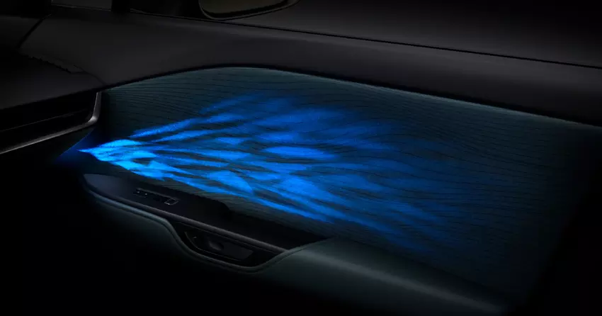 Vorführung der 'Dynamic Shadowy Illumination' im Lexus RZ