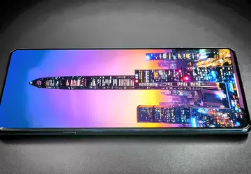 Motorola hat mit dem Moto Edge ...