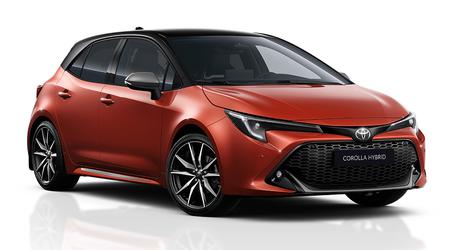 Toyota hat den Corolla 2025 in einer neuen Metal Oxide Farbe vorgestellt, aber das ist nicht die einzige Aktualisierung des Modells