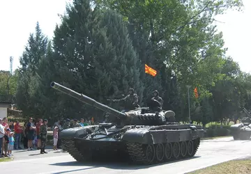Nordmazedonien schickt T-72-Panzer in die Ukraine, ...