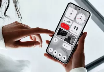 Nichts arbeitet an zwei neuen Smartphones