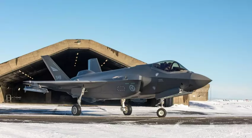 Norwegen rüstet F-35-Kampfflugzeuge mit GBU-53/B SDB II-Bomben aus - US-Außenministerium genehmigt den Verkauf von 600 StormBreakers im Wert von 293 Millionen Dollar