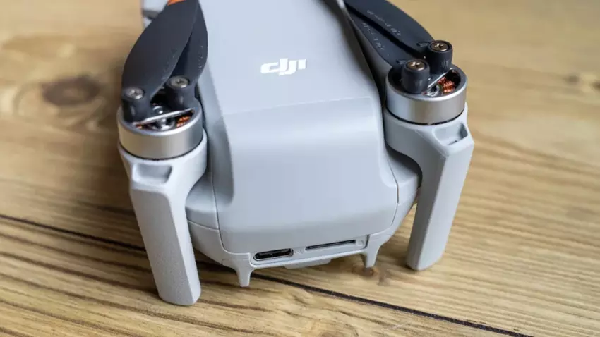 Mini 4K gegen ATOM SE