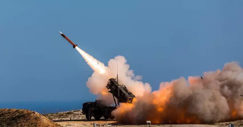 Deutschland kauft für 3,42 Milliarden Dollar 500 Abfangjäger für Patriot und 120 IRIS-T-Raketen für Eurofighter Typhoon