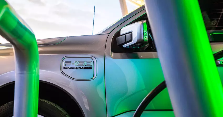 Das OTA-Update für den Ford F-150 hat die Ladezeit des Elektro-Pickups beschleunigt