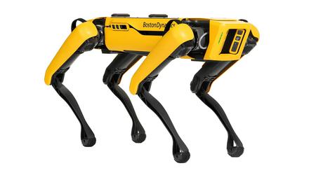 Der hundeähnliche Roboter von Boston Dynamics verblüffte das Publikum mit seinem Tanz im Hundekostüm (Video)