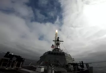 Das US-Küstenkampfschiff USS Savannah hat zum ...