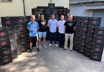 Die Luftwaffe erhält 100 Autel EVO ...