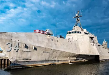 Die US-Marine hat das neue Küstenkampfschiff ...