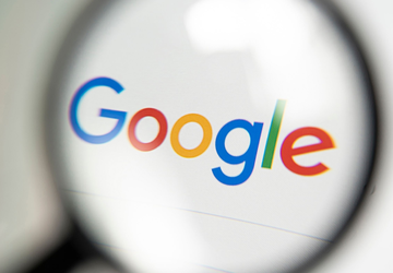 Google bettet Anzeigen in künstlich erzeugte ...