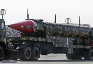 Pakistan testet erfolgreich ballistische Flüssigkeitsrakete Ghauri ...