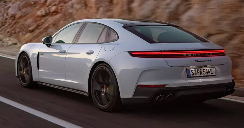 Porsche stellt zwei Plug-in-Hybride Panamera 4 E-Hybrid und 4S E-Hybrid mit einer Reichweite von bis zu 96 km im Elektrobetrieb vor