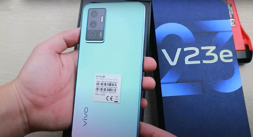 Live-Fotos und detaillierte Spezifikationen des Vivo V23e Smartphones sind aufgetaucht