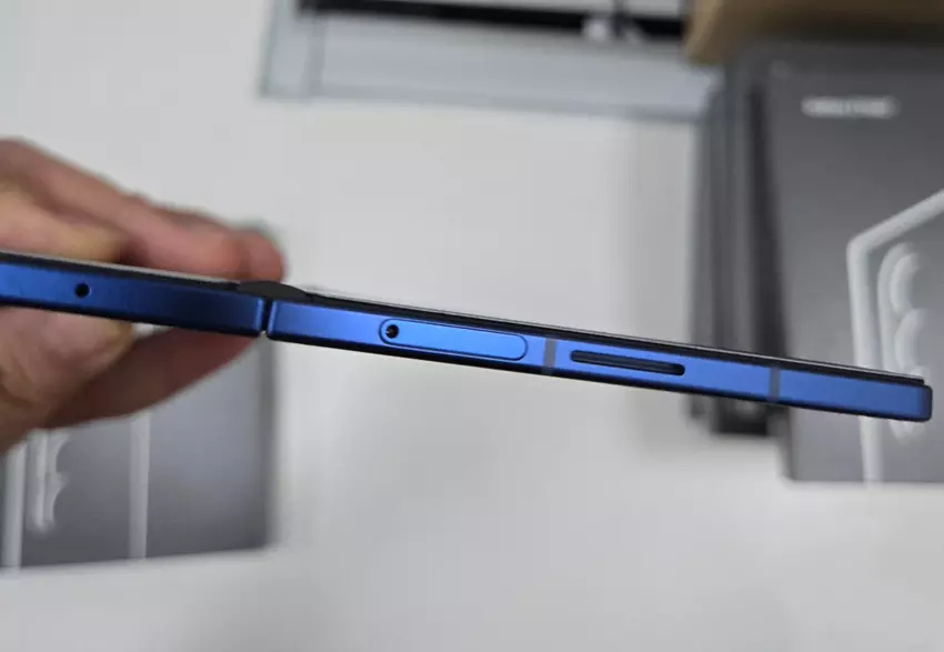 Schlankes Profil des Galaxy Z Fold 7