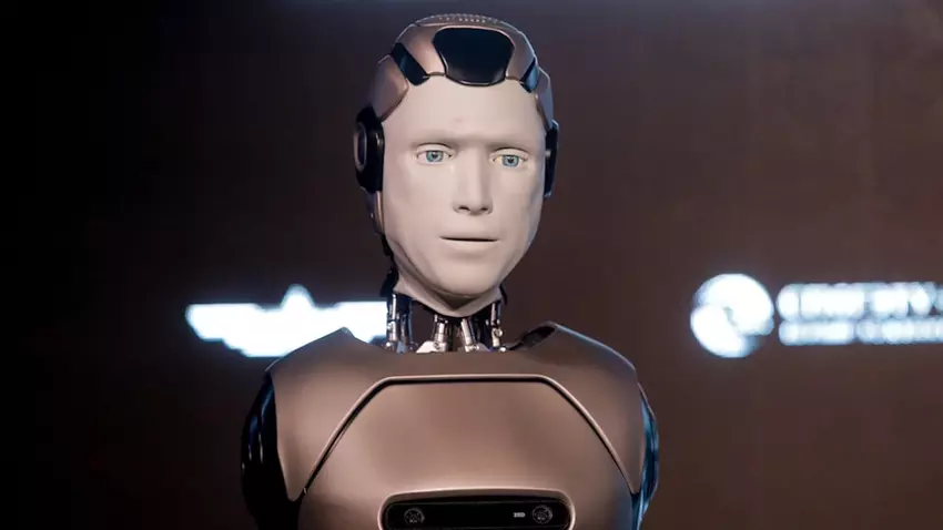 Boston Dynamics ist angespannt, Optimus bekommt Panik! Russische Ingenieure präsentierten den humanoiden Roboter AIDOL — das muss man sehen...