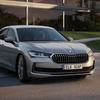 Miniatur - der neue Skoda Superb Hatch iV - Ansicht 1