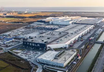 Tesla wird die Produktion von Elektroautos ...