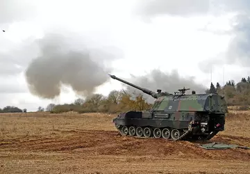 Deutschland wird weitere MARS II-Mehrfachraketenwerfer und ...