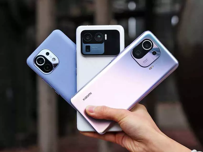 Drei Xiaomi-Smartphones gingen nach der Installation von Android 12 kaputt - nur ein Service-Center kann das Problem lösen