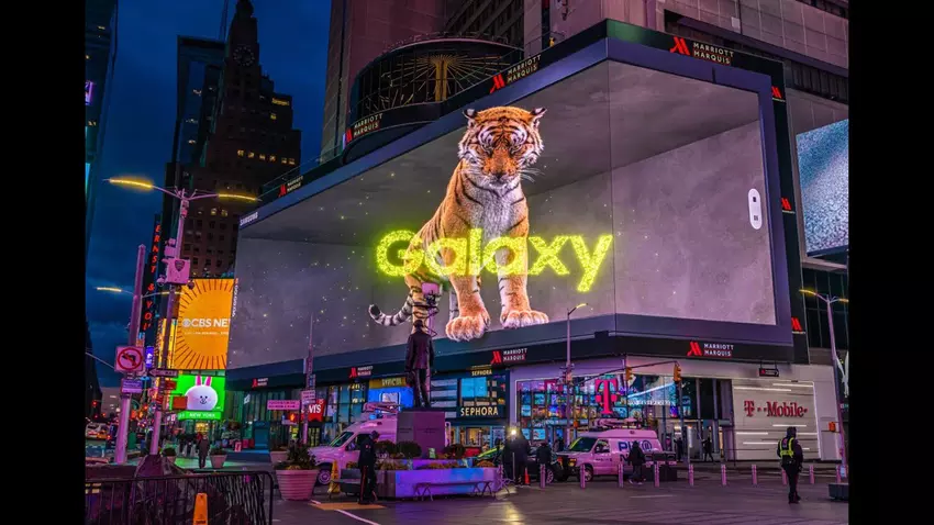 Samsung startet massive Werbekampagne für das Galaxy S22: 3D-Tiger-Werbung hebt die verbesserte Kamera des Flaggschiffs hervor