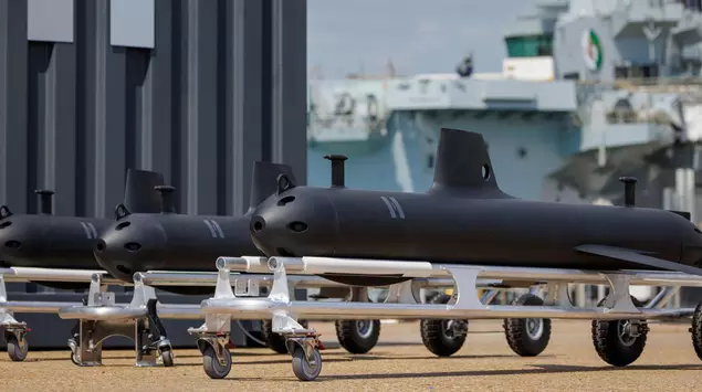 Helsing bringt KI-UUVs aufs Meer – ...