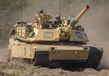 US-Armee demonstriert aufgerüstete M1A2 SEPv3 Abrams-Panzer ...