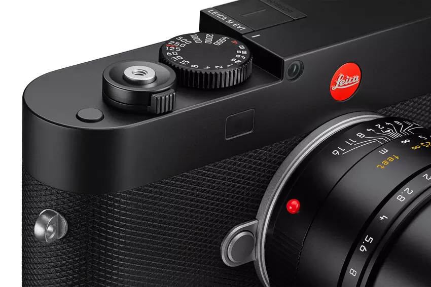 Leica hat sich vom Konservatismus abgewandt und die M EV1 Kamera herausgebracht – das erste digitale Modell mit eingebautem elektronischem Sucher