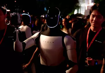 Auf der Tesla Cybercab Show waren ...