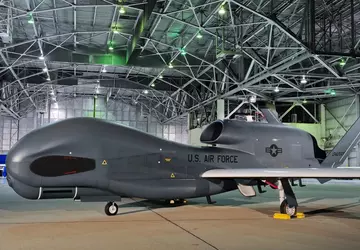 USA setzen riesige RQ-4 Global Hawk-Drohne ...