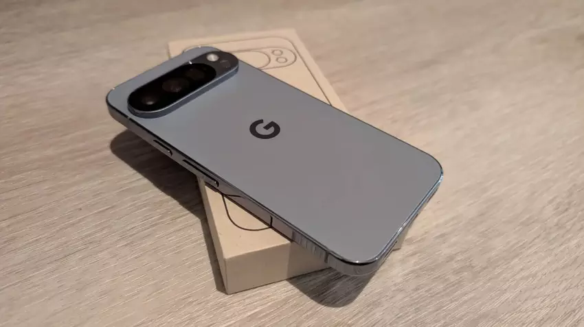 Pixel 10 Pro vs. Pixel 10 Pro XL