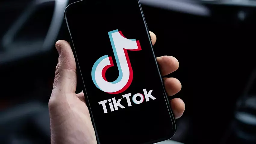 TikTok entwickelt eine neue KI-basierte Funktion, um die Stimme der Nutzer zu klonen