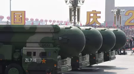 China schießt zum ersten Mal seit einem Jahrzehnt eine Interkontinentalrakete in den Pazifischen Ozean 