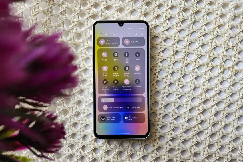 Samsung sucht nach neuen Quellen für OLED-Panels für seine Smartphones