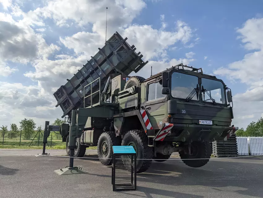 Deutschland liefert zusätzliches Boden-Luft-Raketensystem MIM-104 Patriot an die Ukraine