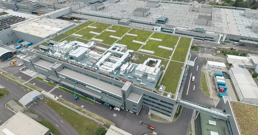 Neue Montagehalle für Elektromotoren im BMW Group Werk Steyr