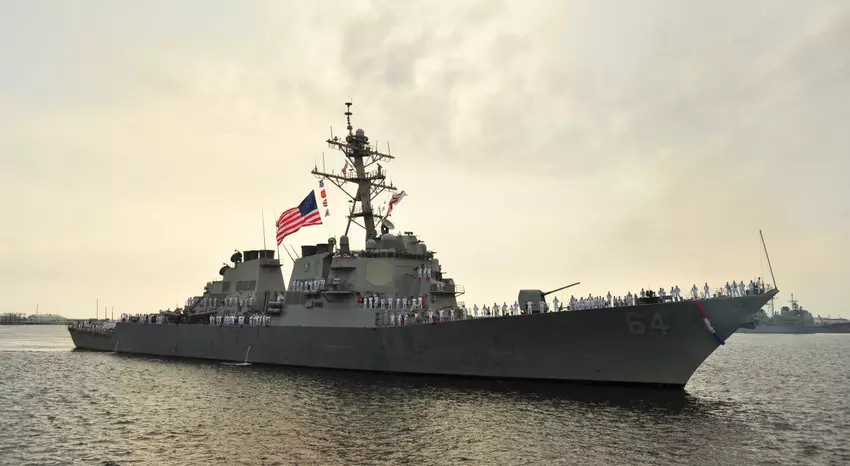 Der US-Zerstörer USS Carney hätte von den Husis angegriffen werden können - das Schiff der Arleigh Burke-Klasse fing alle abgefeuerten Raketen erfolgreich ab