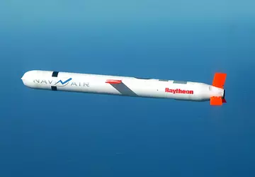 Japan kauft 200 Tomahawk-Block-4-Raketen von den ...