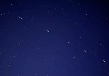 Ein weiterer SpaceX-Rekord: 100.000 verkaufte Starlink-Satelliten-Internet-Terminals ...