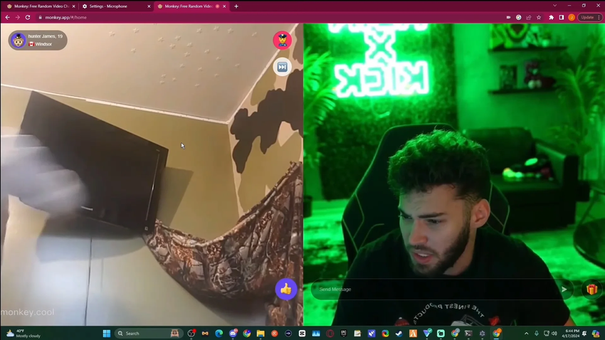 Ticktocker bringt Fans dazu, ihre Ausrüstung zu zerschlagen
