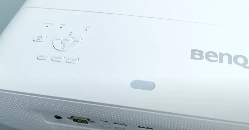 BenQ TK850i smart beamer netflix