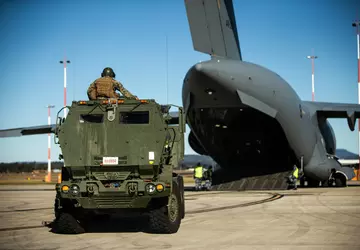 Australien wird seine ersten M142 HIMARS-Raketensysteme ...