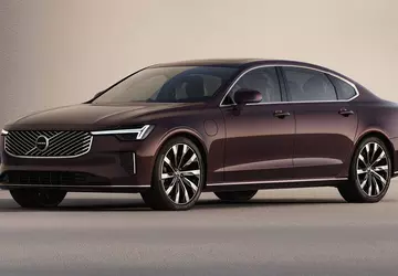 Es ist ein aktualisierter Volvo S90, ...